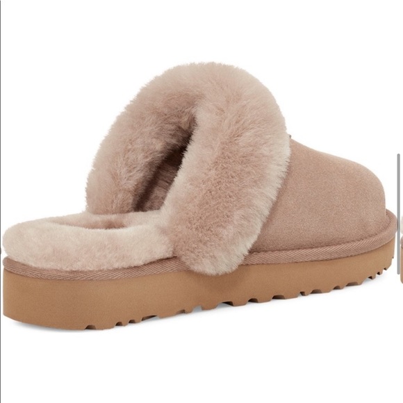NWB UGG genuine shearling cozy suede slipper runs large - Picture 2 of 9